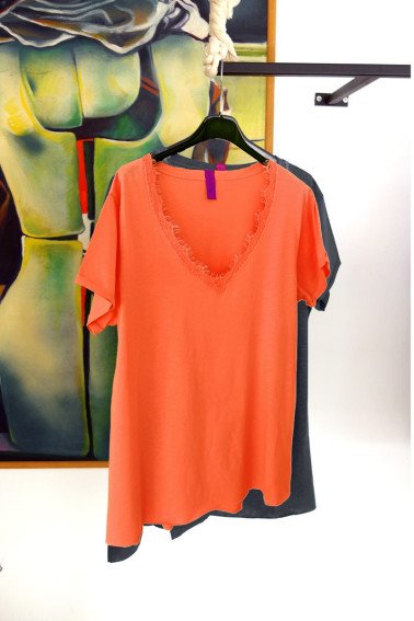 T-shirt Με δαντελάκι Κοντό Μανίκι Cotton σε άλφα άνετη γραμμή